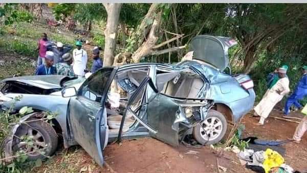 Four die, 12 injure in Lagos-Ibadan Expressway Carnage