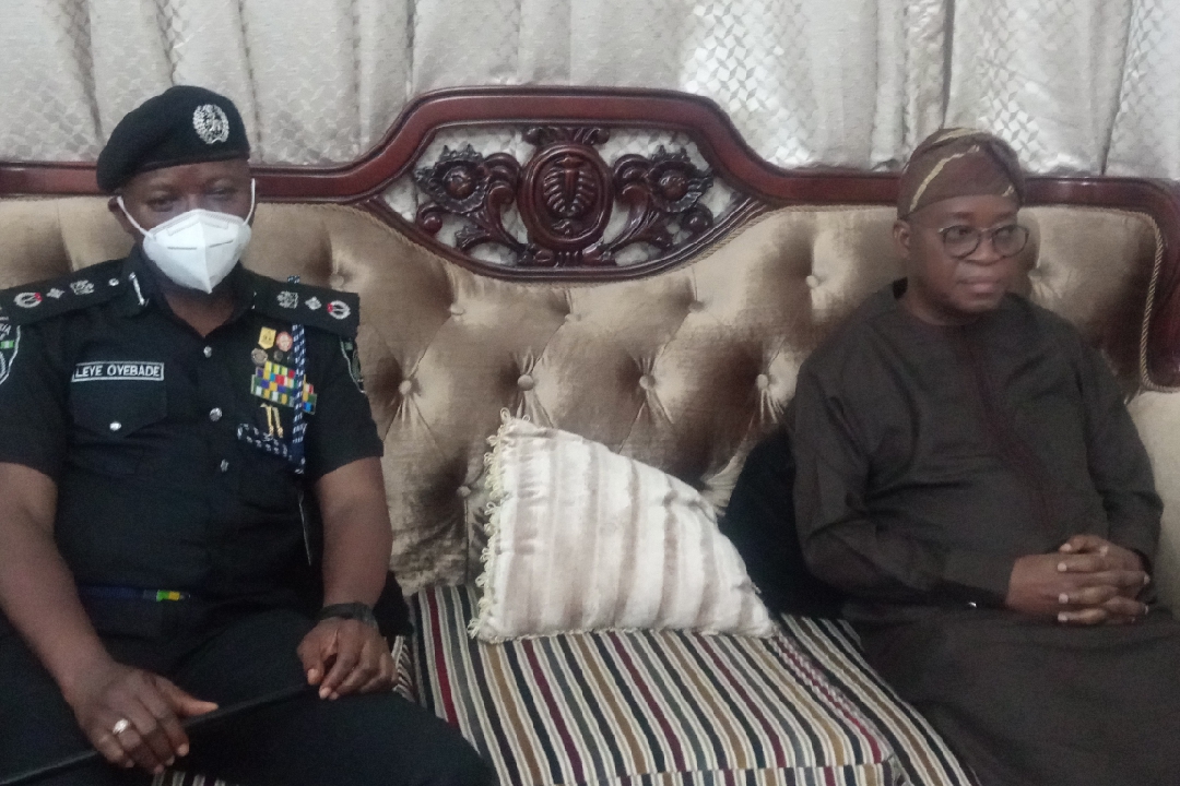 DIG Oyebade visits Oyetola, says police will redouble efforts for peace to reign in Osun