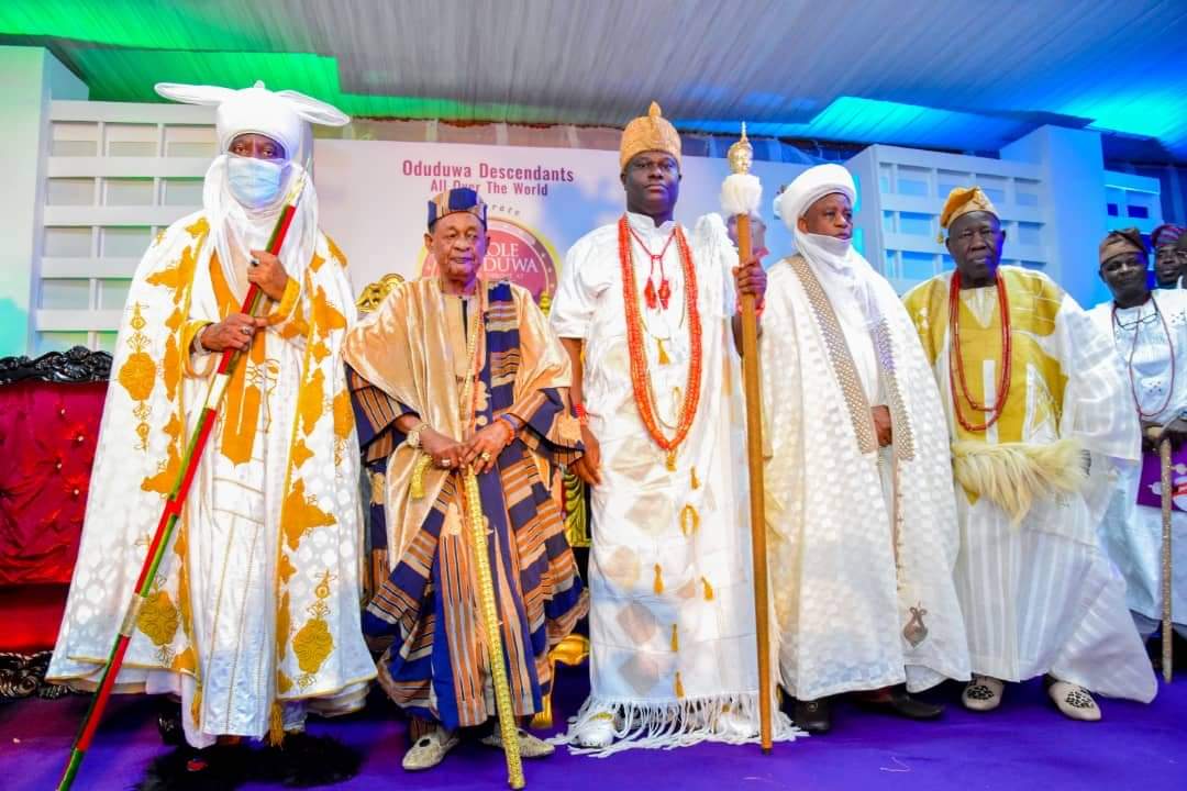 5th Anniversary: Obasanjo, Sultan, Emir of Kano, Alaafin, Oore Of Otun, Olubadan, Other Grace Occasion, Shower Encomium on Ooni