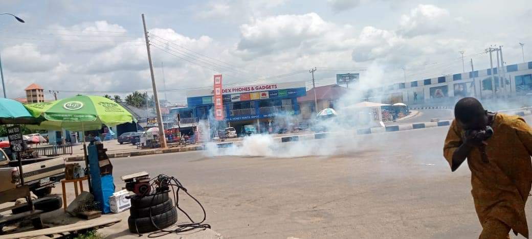 Police Shoot The Nation’s Correspondent, One Other In Osun